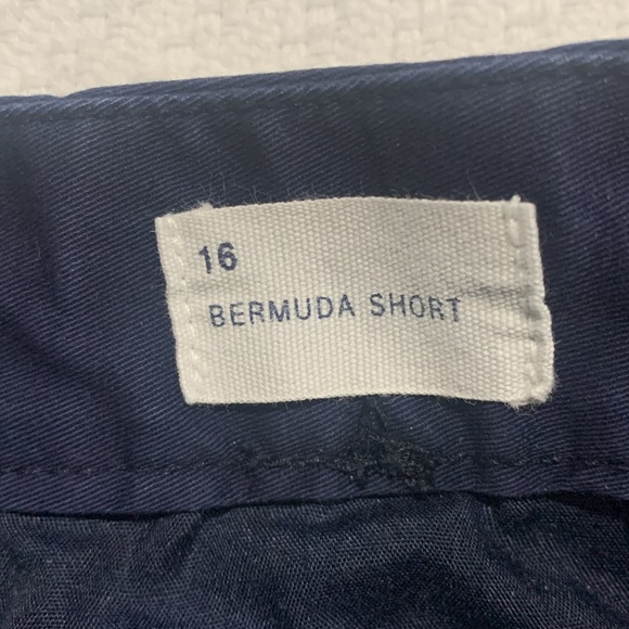 Gap Bermuda Shorts, Size 16, Navy - Picture 4 of 5